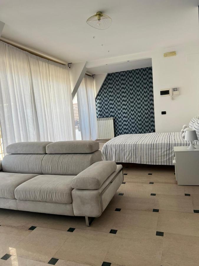 Terrazza Rue Ragusa Howme Bari Ngoại thất bức ảnh